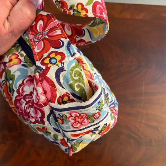 Vera Bradley Hope Garden Maggie Hobo - Retired Pattern - Picture 5 of 12